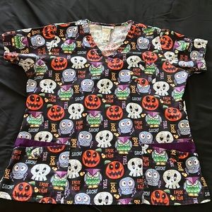 halloween scrub top 🎃👻